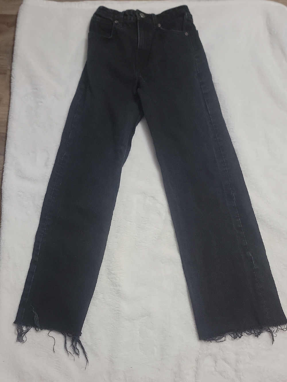 Black High-Rise Straight Leg Jeans Zara